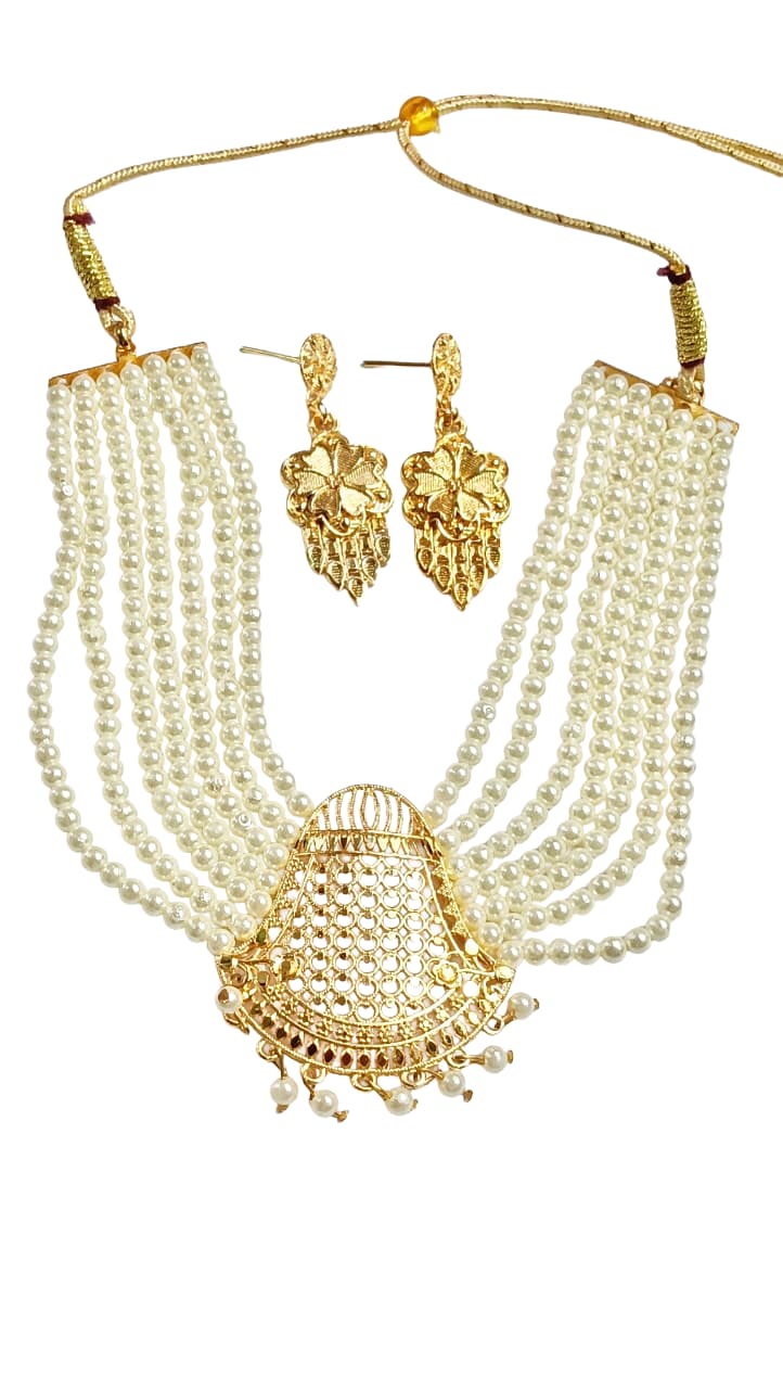 Regal Pearl Gold Heritage Necklace Set