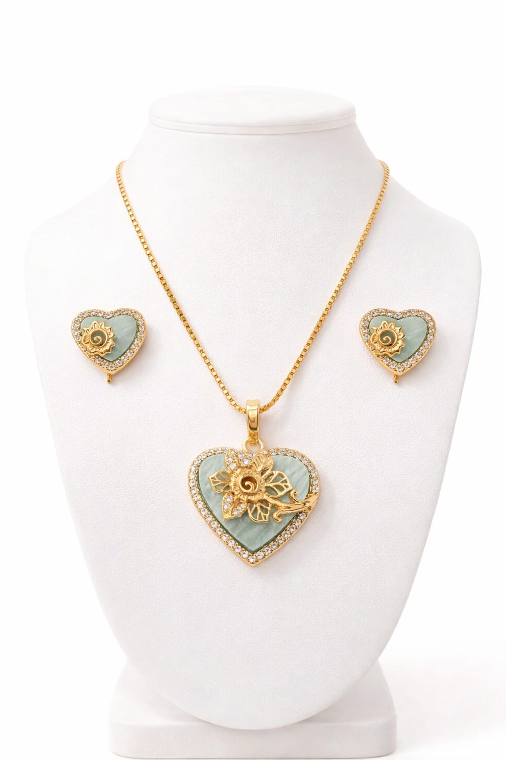 Emerald Heart Blossom Jewelry Set - Image 2